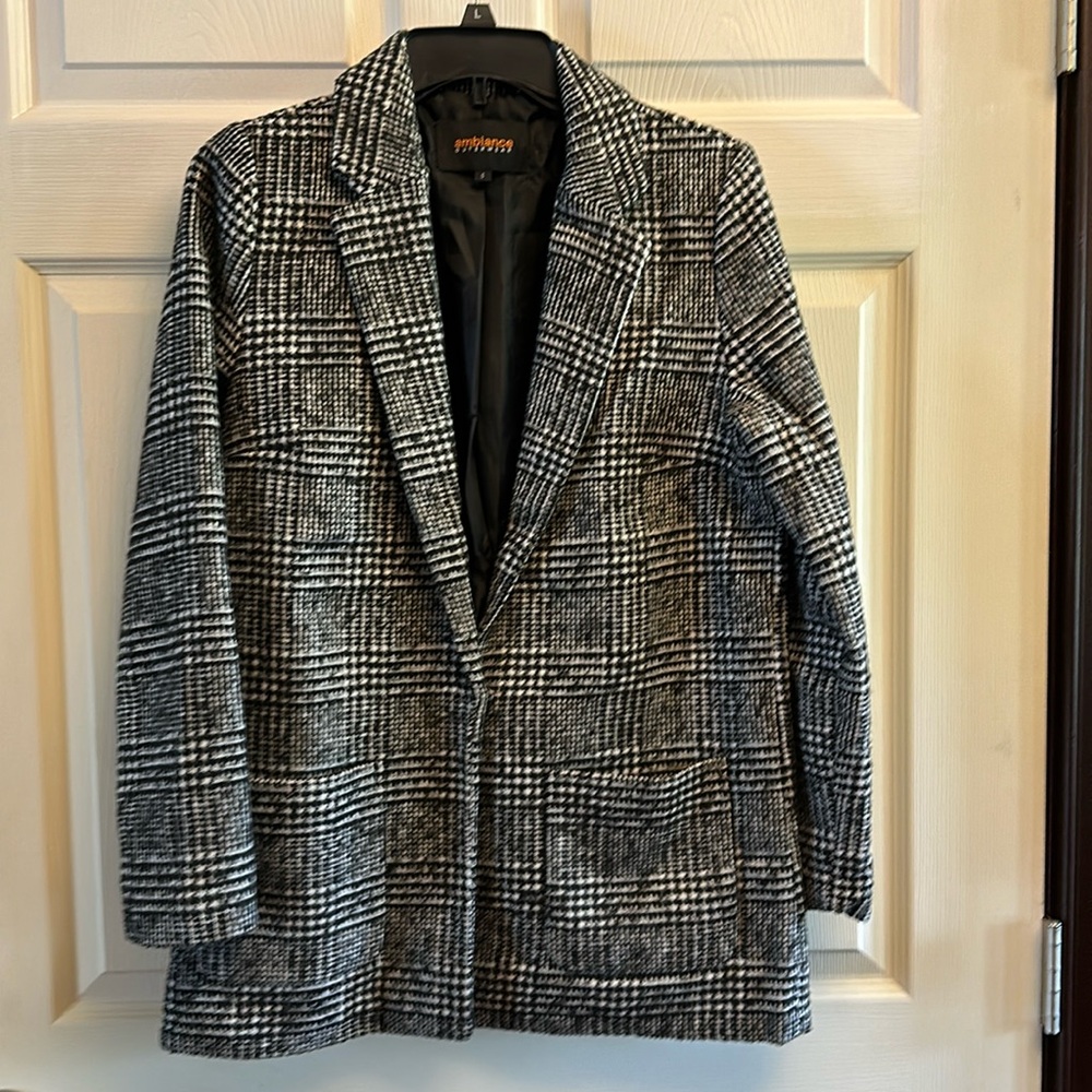 Ambiance Outerwear Blazer- Size S